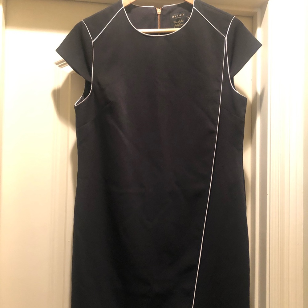 💣 Ted Baker London Asymmetrical Hem Tunic Dress - Picture 3 of 6